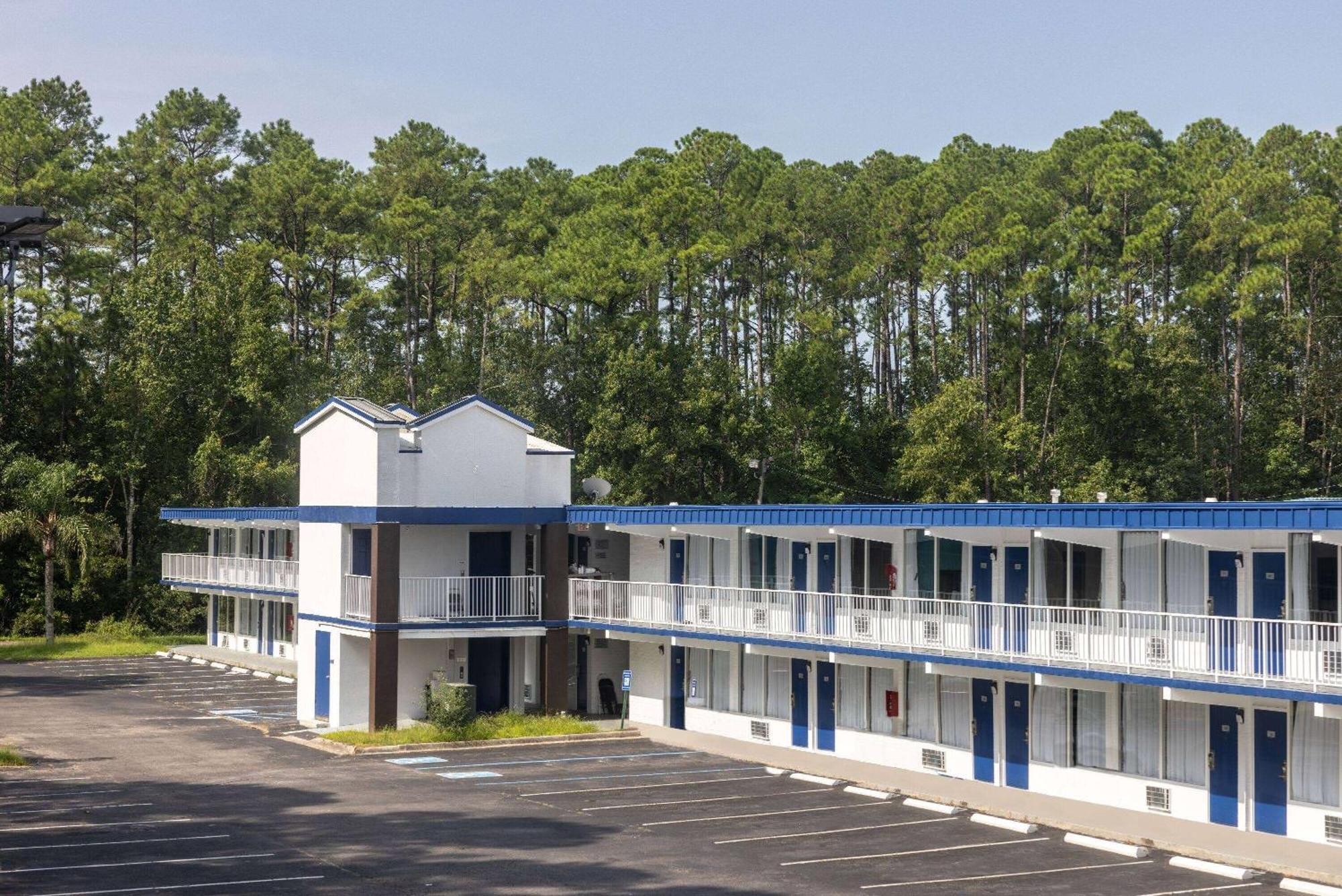 Travelodge By Wyndham Kingsland Ga Buitenkant foto